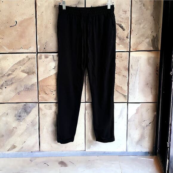 5/$35    H&M Womens Pants Sz XS Black Elastic Drawstring Waist Cuffed Ankle - Picture 1 of 9